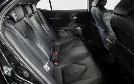 Toyota Camry, 2020 год, 3 320 000 рублей, 10 фотография