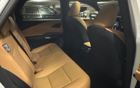 Lexus RX IV рестайлинг, 2025 год, 7 420 000 рублей, 7 фотография