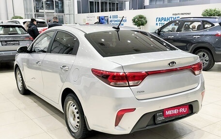 KIA Rio IV, 2017 год, 1 299 000 рублей, 8 фотография