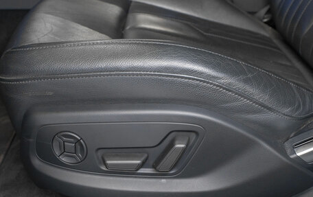 Audi A8, 2019 год, 5 800 000 рублей, 21 фотография