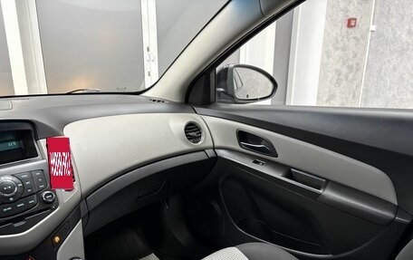 Chevrolet Cruze II, 2012 год, 999 000 рублей, 25 фотография