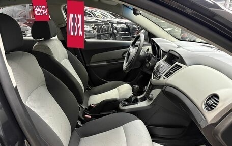 Chevrolet Cruze II, 2012 год, 999 000 рублей, 17 фотография