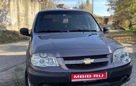 Chevrolet Niva I рестайлинг, 2016 год, 650 000 рублей, 1 фотография