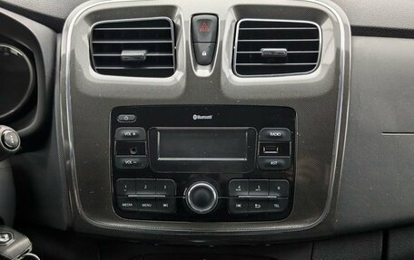 Renault Sandero II рестайлинг, 2019 год, 1 249 000 рублей, 18 фотография