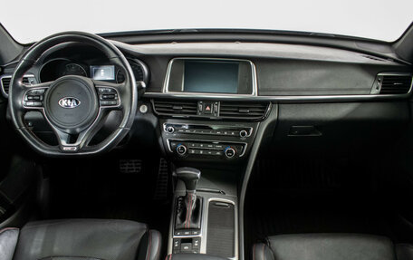 KIA Optima IV, 2018 год, 1 940 000 рублей, 11 фотография