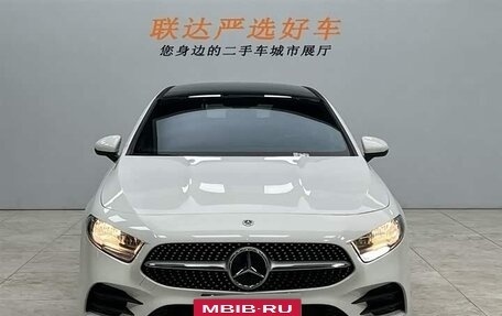 Mercedes-Benz A-Класс, 2023 год, 1 890 032 рублей, 2 фотография