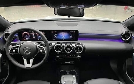 Mercedes-Benz A-Класс, 2023 год, 1 890 032 рублей, 9 фотография