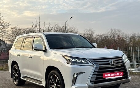 Lexus LX III, 2016 год, 6 200 000 рублей, 3 фотография