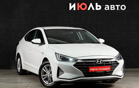 Hyundai Elantra VI рестайлинг, 2020 год, 1 800 000 рублей, 4 фотография