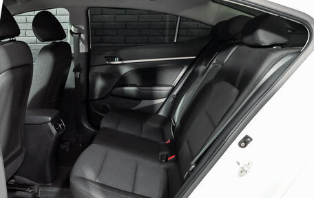 Hyundai Elantra VI рестайлинг, 2020 год, 1 800 000 рублей, 18 фотография