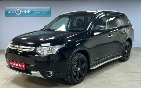 Mitsubishi Outlander III рестайлинг 3, 2014 год, 1 488 000 рублей, 1 фотография