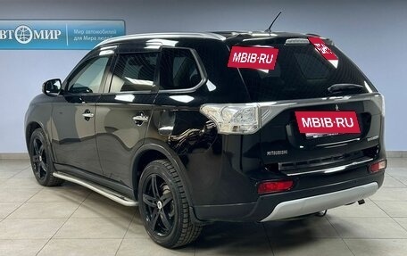 Mitsubishi Outlander III рестайлинг 3, 2014 год, 1 488 000 рублей, 5 фотография