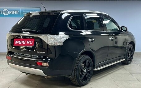 Mitsubishi Outlander III рестайлинг 3, 2014 год, 1 488 000 рублей, 7 фотография