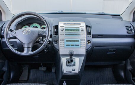 Toyota Corolla Verso I, 2008 год, 699 000 рублей, 6 фотография