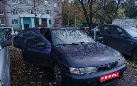 Nissan Almera, 1997 год, 145 000 рублей, 1 фотография