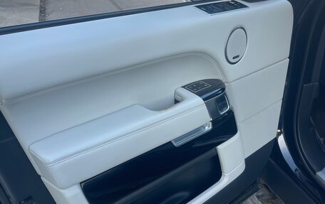 Land Rover Range Rover IV рестайлинг, 2014 год, 3 700 000 рублей, 21 фотография