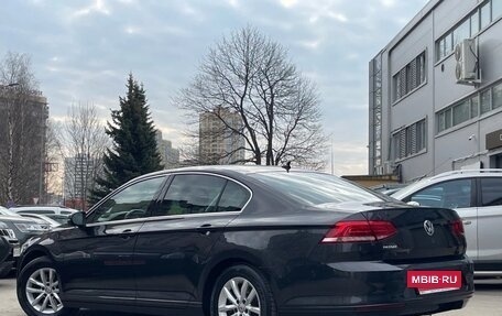 Volkswagen Passat B8 рестайлинг, 2019 год, 2 250 000 рублей, 3 фотография