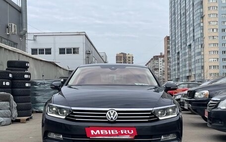 Volkswagen Passat B8 рестайлинг, 2019 год, 2 250 000 рублей, 5 фотография