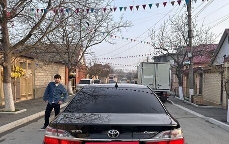 Toyota Camry, 2016 год, 2 200 000 рублей, 5 фотография