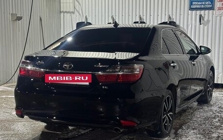 Toyota Camry, 2016 год, 2 200 000 рублей, 4 фотография