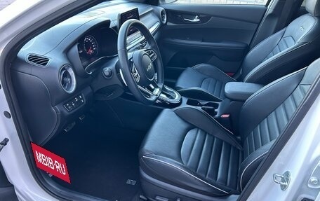 KIA Cerato IV, 2021 год, 2 550 000 рублей, 10 фотография