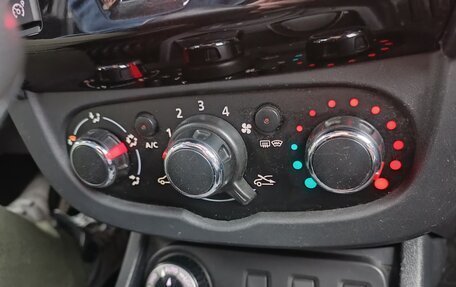 Renault Duster I рестайлинг, 2016 год, 1 050 000 рублей, 21 фотография