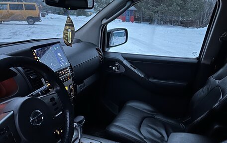 Nissan Pathfinder, 2006 год, 675 000 рублей, 16 фотография