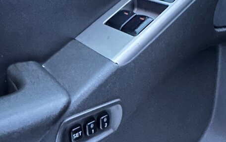 Nissan Pathfinder, 2006 год, 675 000 рублей, 13 фотография