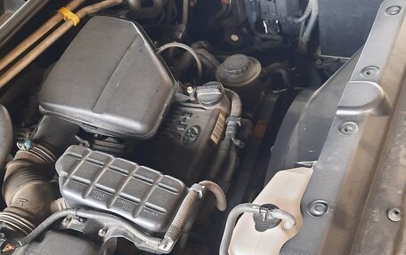 Toyota Land Cruiser Prado 150 рестайлинг 2, 2011 год, 3 000 000 рублей, 13 фотография