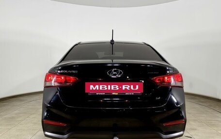 Hyundai Solaris II рестайлинг, 2018 год, 1 250 000 рублей, 5 фотография