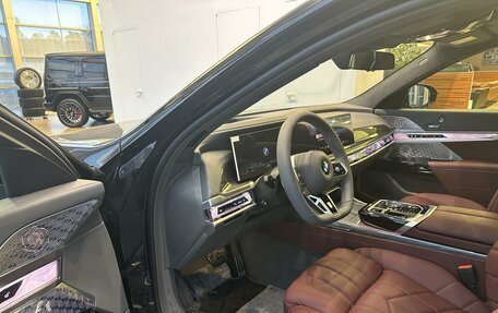 BMW 7 серия, 2025 год, 26 312 000 рублей, 4 фотография