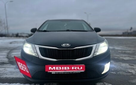 KIA Rio III рестайлинг, 2014 год, 850 000 рублей, 2 фотография