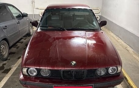 BMW 5 серия, 1990 год, 300 000 рублей, 2 фотография