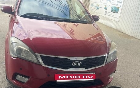 KIA cee'd I рестайлинг, 2011 год, 890 000 рублей, 11 фотография