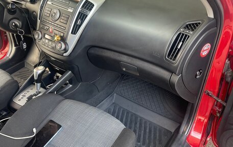 KIA cee'd I рестайлинг, 2011 год, 890 000 рублей, 25 фотография