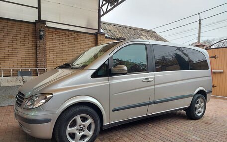 Mercedes-Benz Viano, 2003 год, 1 100 000 рублей, 2 фотография