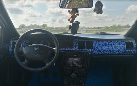 Opel Vectra B рестайлинг, 1998 год, 180 000 рублей, 7 фотография