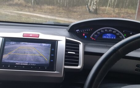 Honda Freed I, 2014 год, 1 300 000 рублей, 7 фотография