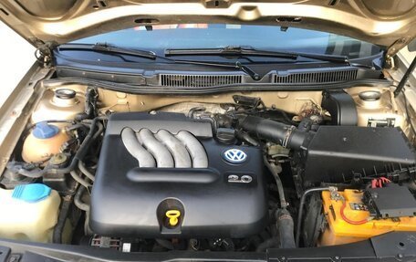 Volkswagen Bora, 2001 год, 280 000 рублей, 4 фотография