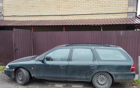 Ford Mondeo I, 1995 год, 135 000 рублей, 4 фотография