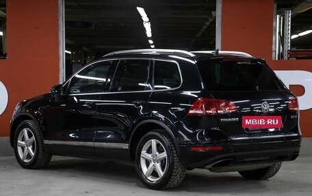 Volkswagen Touareg III, 2014 год, 2 349 000 рублей, 7 фотография