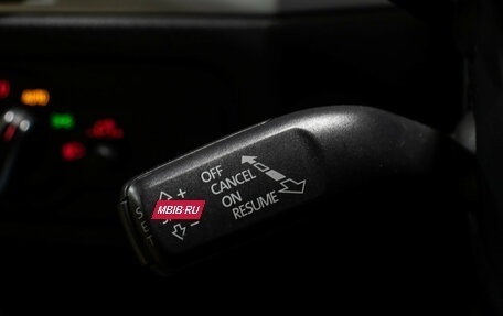 Volkswagen Touareg III, 2014 год, 2 349 000 рублей, 18 фотография