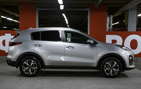 KIA Sportage IV рестайлинг, 2020 год, 2 598 000 рублей, 4 фотография