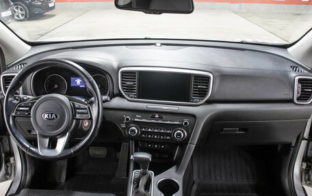 KIA Sportage IV рестайлинг, 2020 год, 2 598 000 рублей, 13 фотография