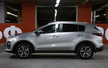 KIA Sportage IV рестайлинг, 2020 год, 2 598 000 рублей, 8 фотография