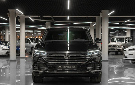 Volkswagen Touareg III, 2020 год, 5 950 000 рублей, 3 фотография