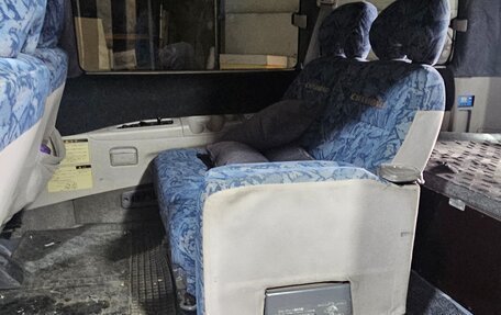 Mitsubishi Delica IV, 1997 год, 2 200 000 рублей, 18 фотография