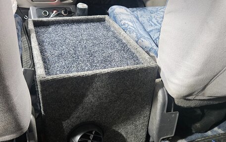 Mitsubishi Delica IV, 1997 год, 2 200 000 рублей, 19 фотография