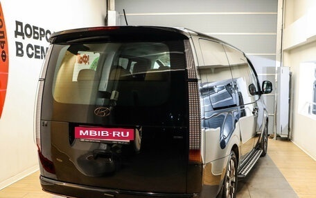 Hyundai Staria, 2022 год, 5 622 000 рублей, 4 фотография