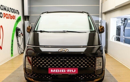 Hyundai Staria, 2022 год, 5 622 000 рублей, 2 фотография